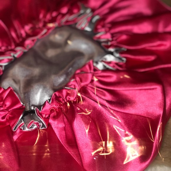 Bonnets - Picture 5 of 16